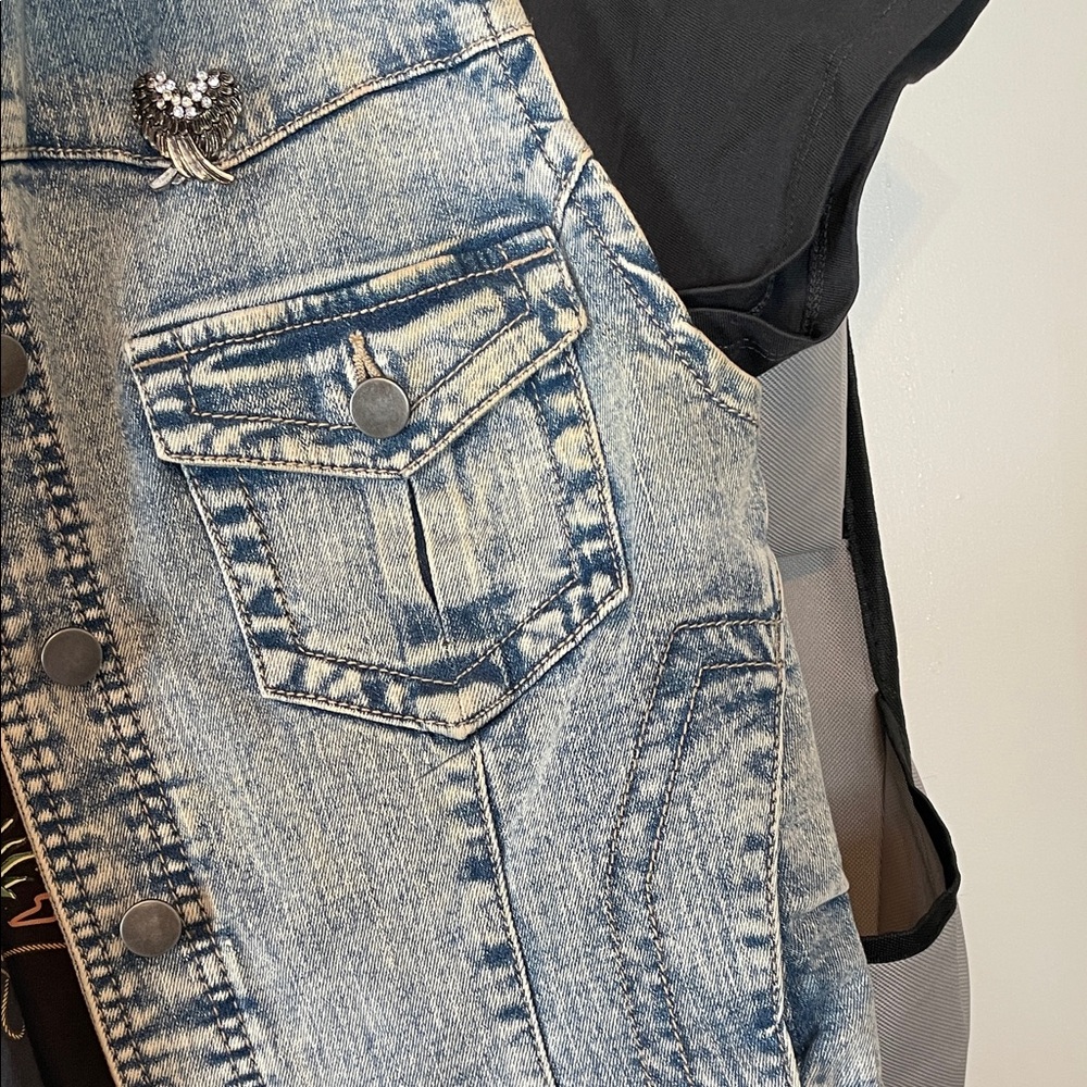 Love, Fire Light Blue Denim Vest - Picture 3 of 9